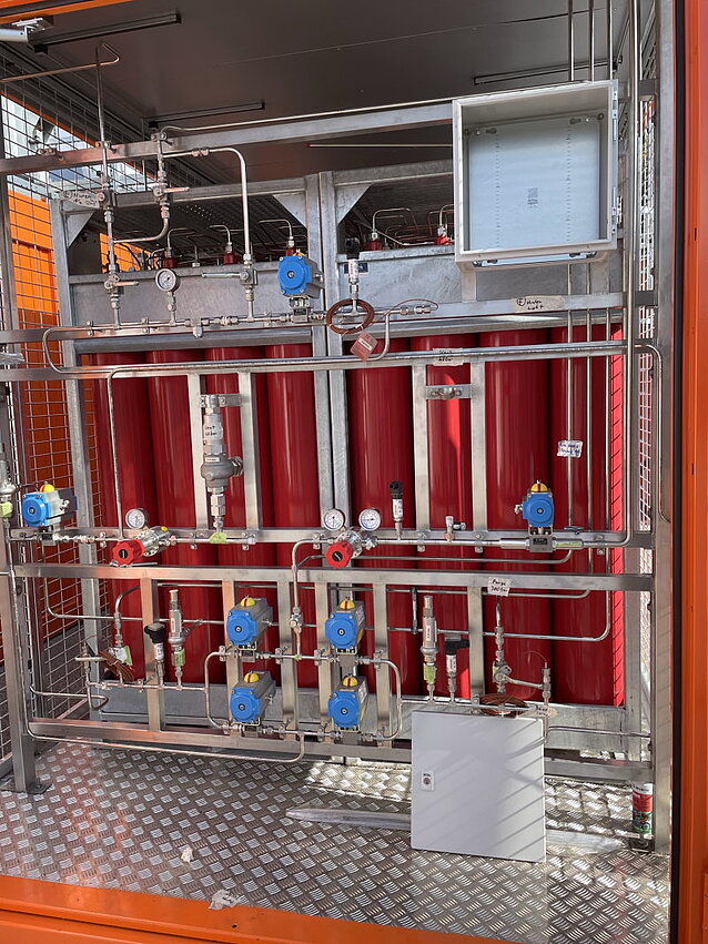 Stationärer Wasserstoffspeicher in einem Container.